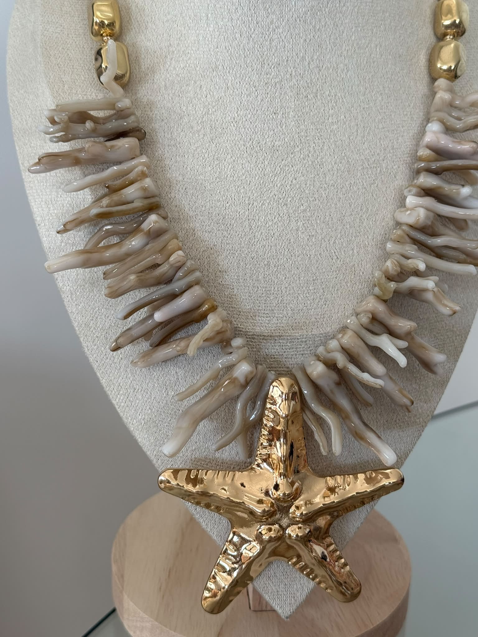 Collar estrella dorada - Imagen 3